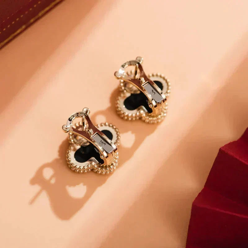 ¡®Veyra Jewelry¡¯CLOVER MEDIUM 1 MOTIFS ONYX STUD EARRINGS