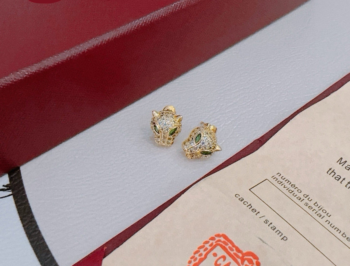 ¡®Veyra Jewelry¡¯Full‑Pavé Diamond Panther‑Head Stud Earrings(副本)