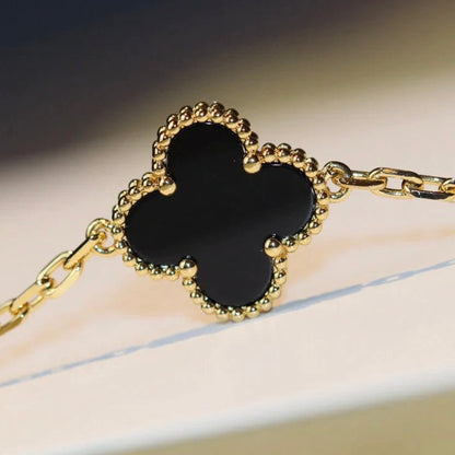 ¡®Veyra Jewelry¡¯CLOVER 20 MOTIFS ONYX NECKLACE