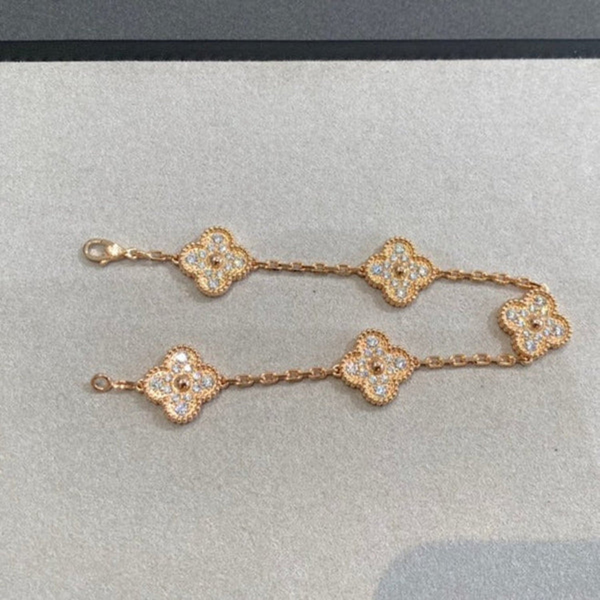 [Veyra Jewelry] New  CLOVER 5 MOTIF FULL DIAMOND BRACELET COLLECTION