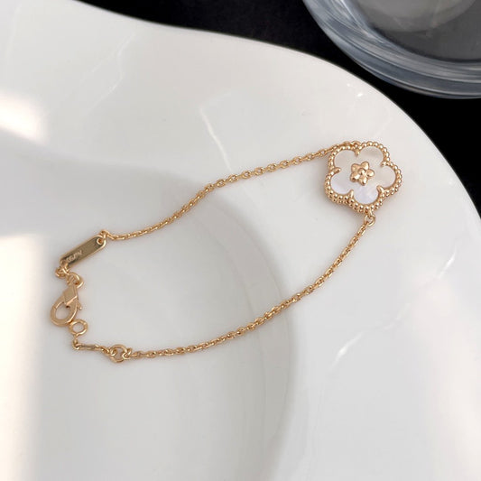 ¡®Veyra Jewelry¡¯LUCKY SPRING ROSE GOLD MOP BRACELET