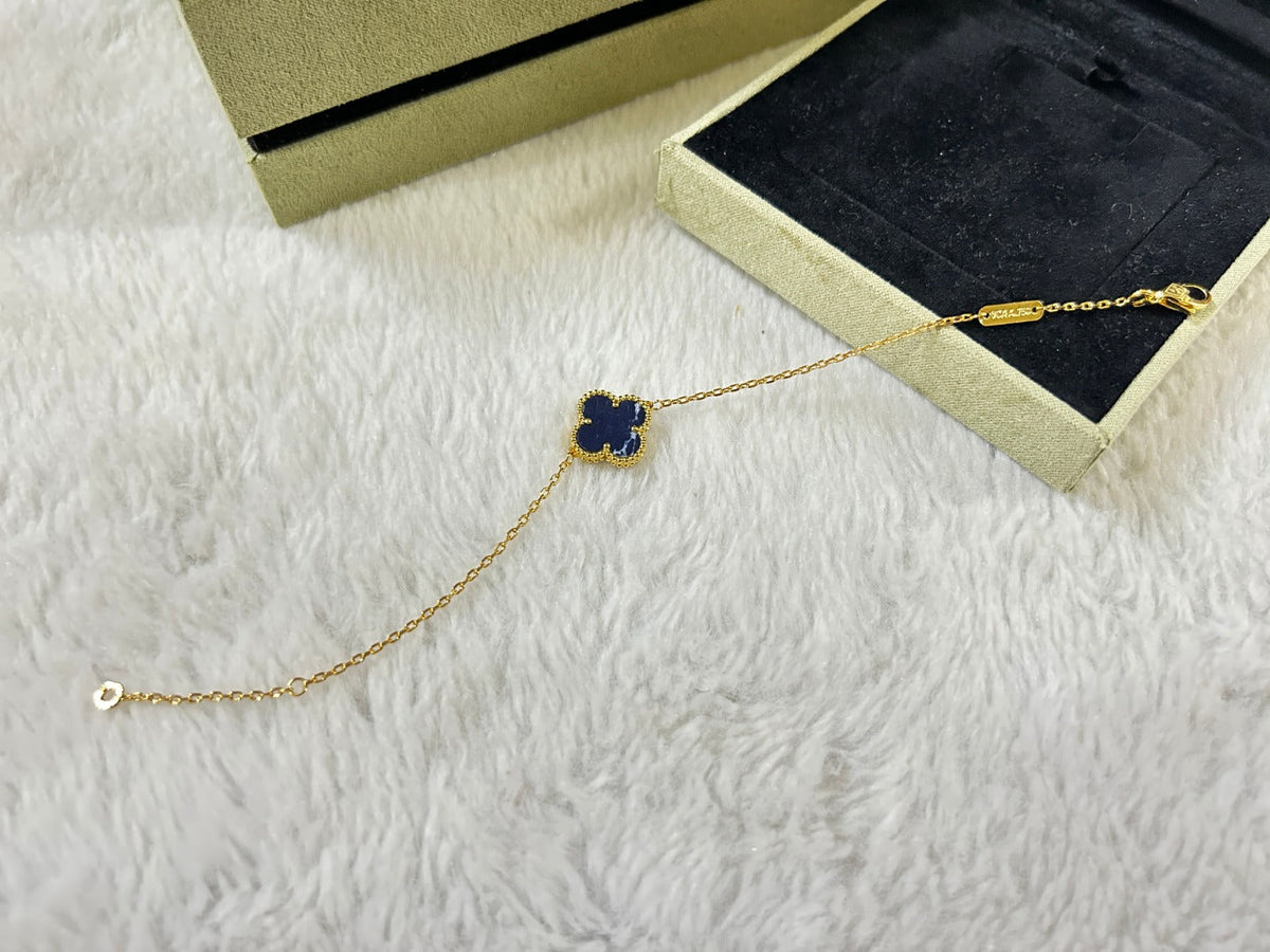 ¡®Veyra Jewelry¡¯CLOVER 1 MOTIF PIETERSITE BRACELET