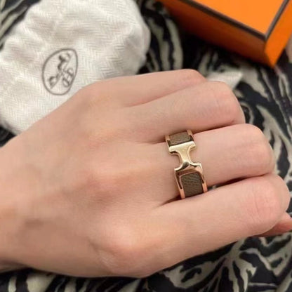 ¡®Veyra Jewelry¡¯OLYMPE PINK GOLD RING