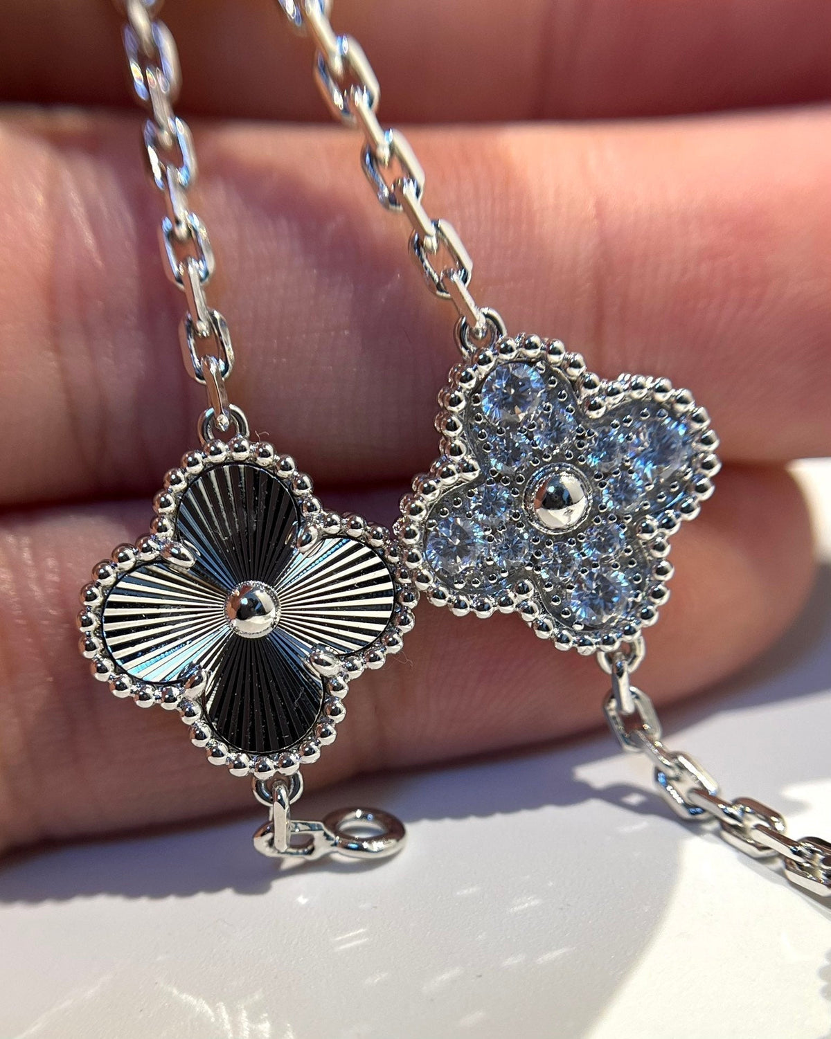 [Veyra Jewelry]New  CLOVER 5 MOTIF LASER BRACELET COLLECTION