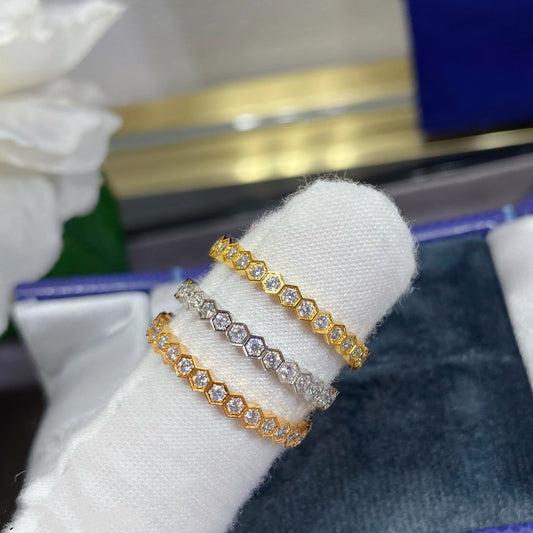¡®Veyra Jewelry¡¯BEE LOVE DIAMOND PAVED SMALL RING