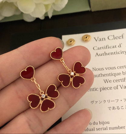 [Veyra Jewelry] Gold-tone Red Heart Pendant