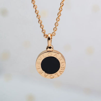 [Veyra Jewelry] T  Round Double-Sided Mother-of-Pearl Necklace
