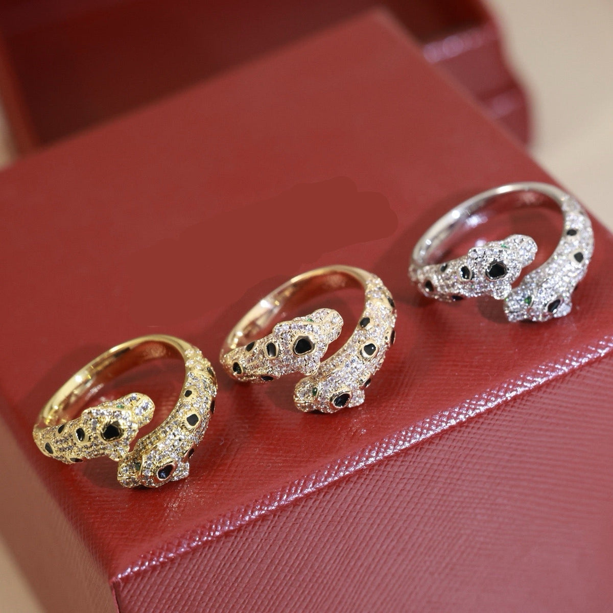 ¡®Veyra Jewelry¡¯Double‑Panther‑Head Full‑Pavé Diamond Open Ring