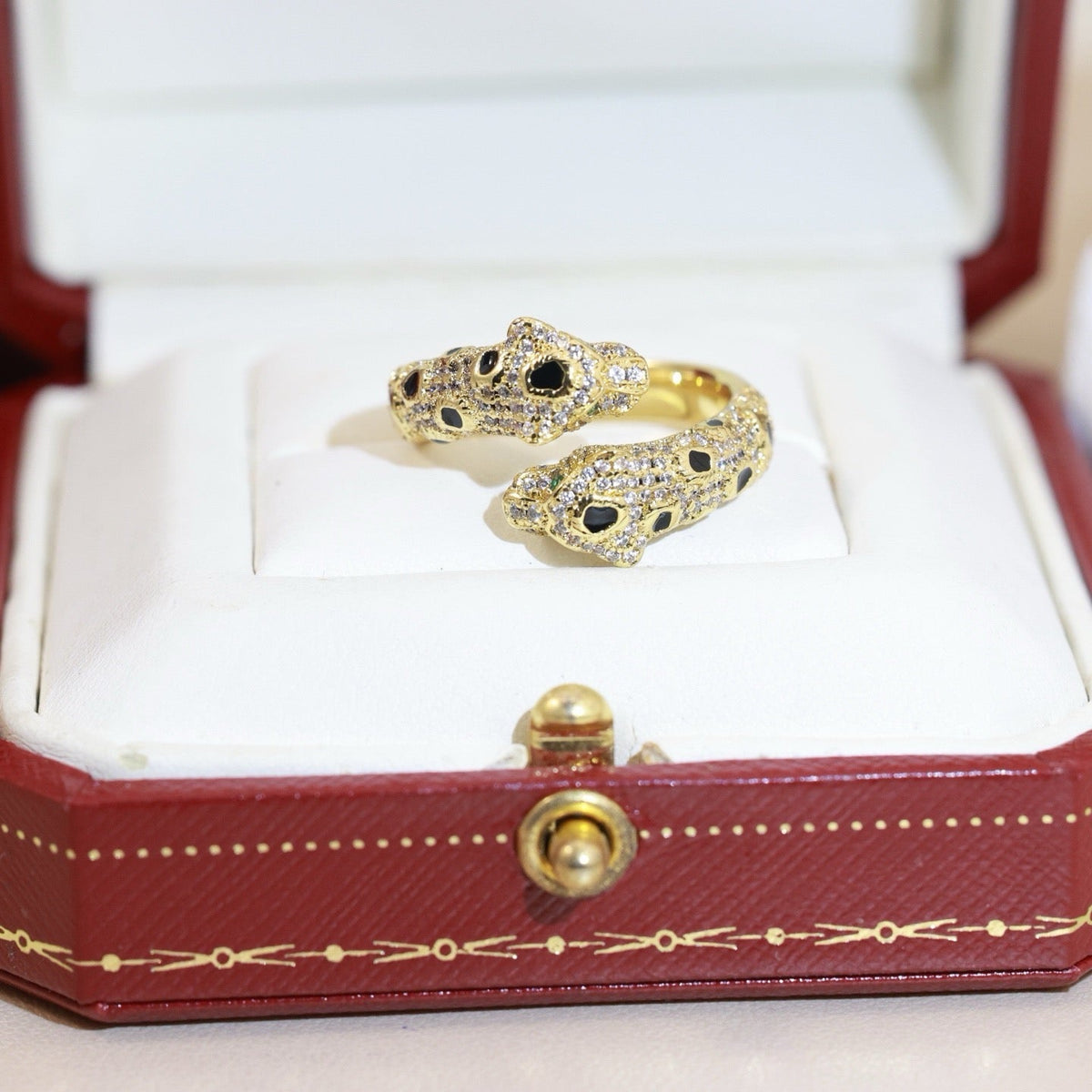 ¡®Veyra Jewelry¡¯Double‑Panther‑Head Full‑Pavé Diamond Open Ring