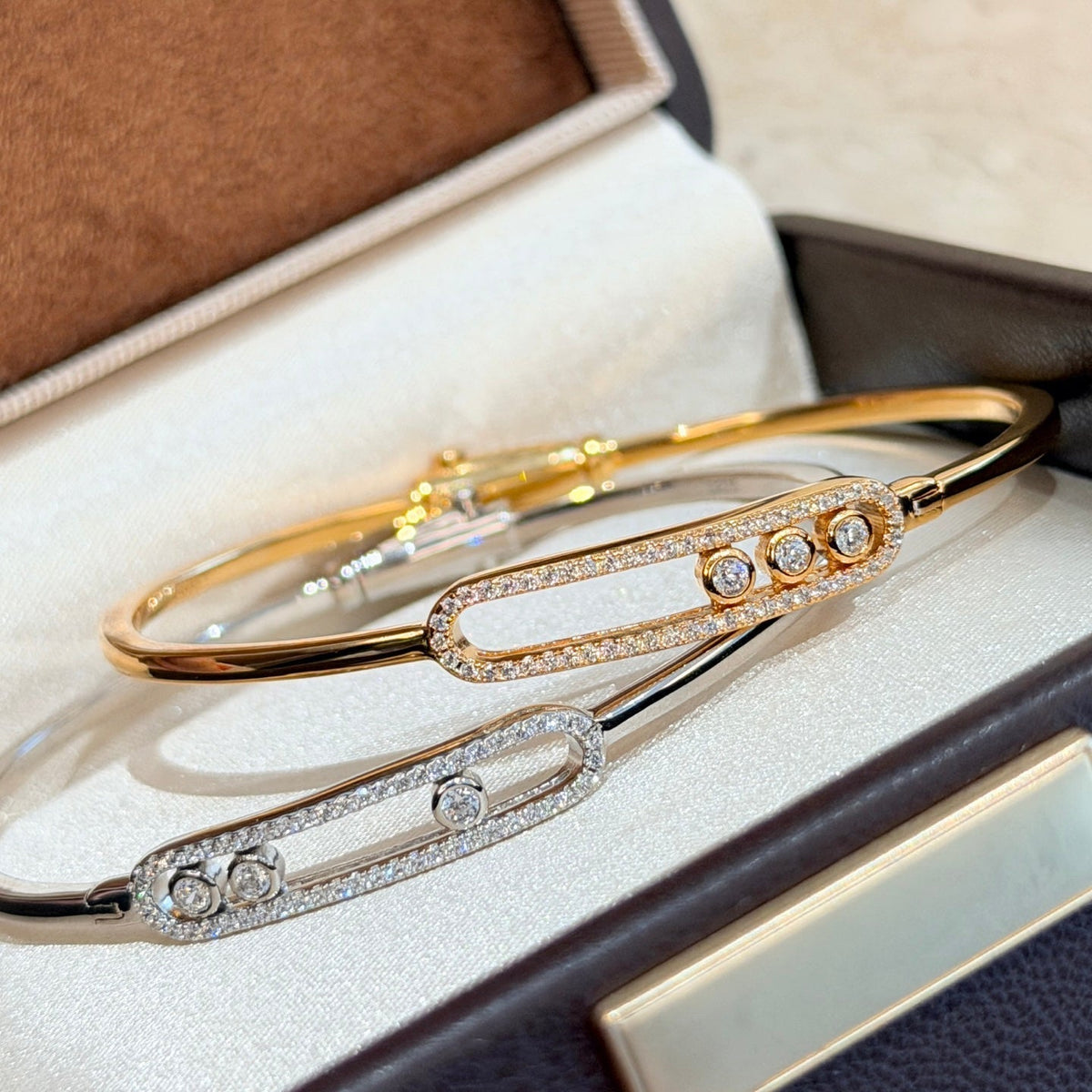 [Veyra Jewelry]Move Pavé Diamond Bangle Bracelet M