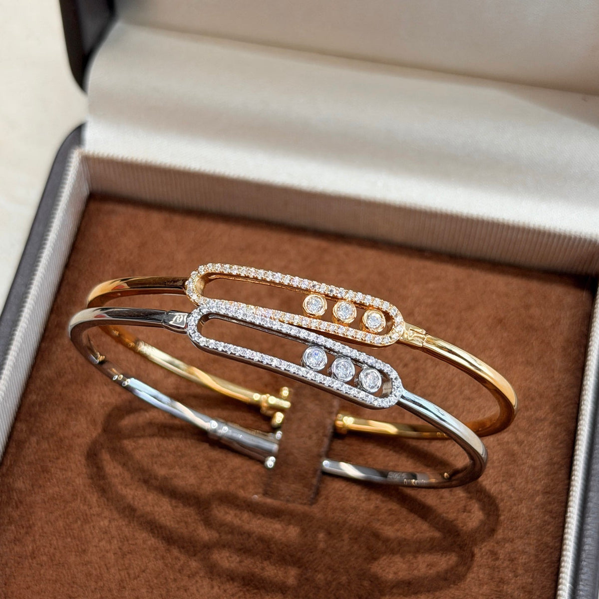 [Veyra Jewelry]Move Pavé Diamond Bangle Bracelet M