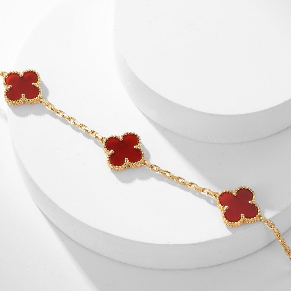 ¡®Veyra Jewelry¡¯CLOVER 10 MOTIFS CARNELIAN NECKLACE