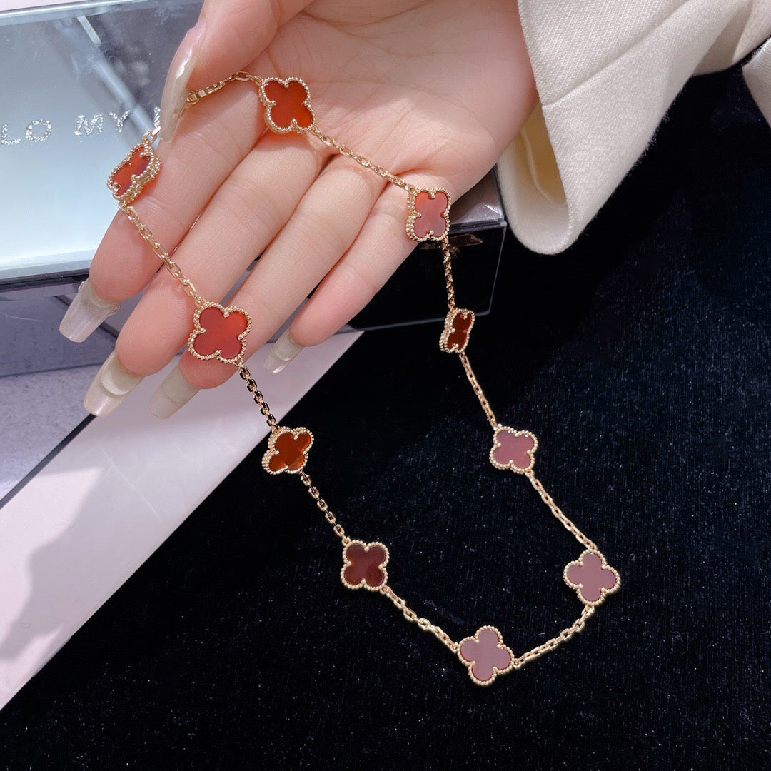 ¡®Veyra Jewelry¡¯CLOVER 10 MOTIFS CARNELIAN NECKLACE