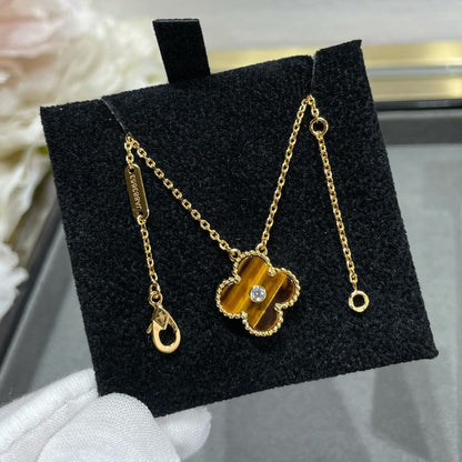 ¡®Veyra Jewelry¡¯CLOVER 15MM DIAMOND AND YELLOW TIGER'S EYE AGATE necklace