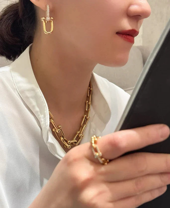 [Veyra Jewelry]TF HORSESHOE BUCKLE DIAMOND EARRINGS