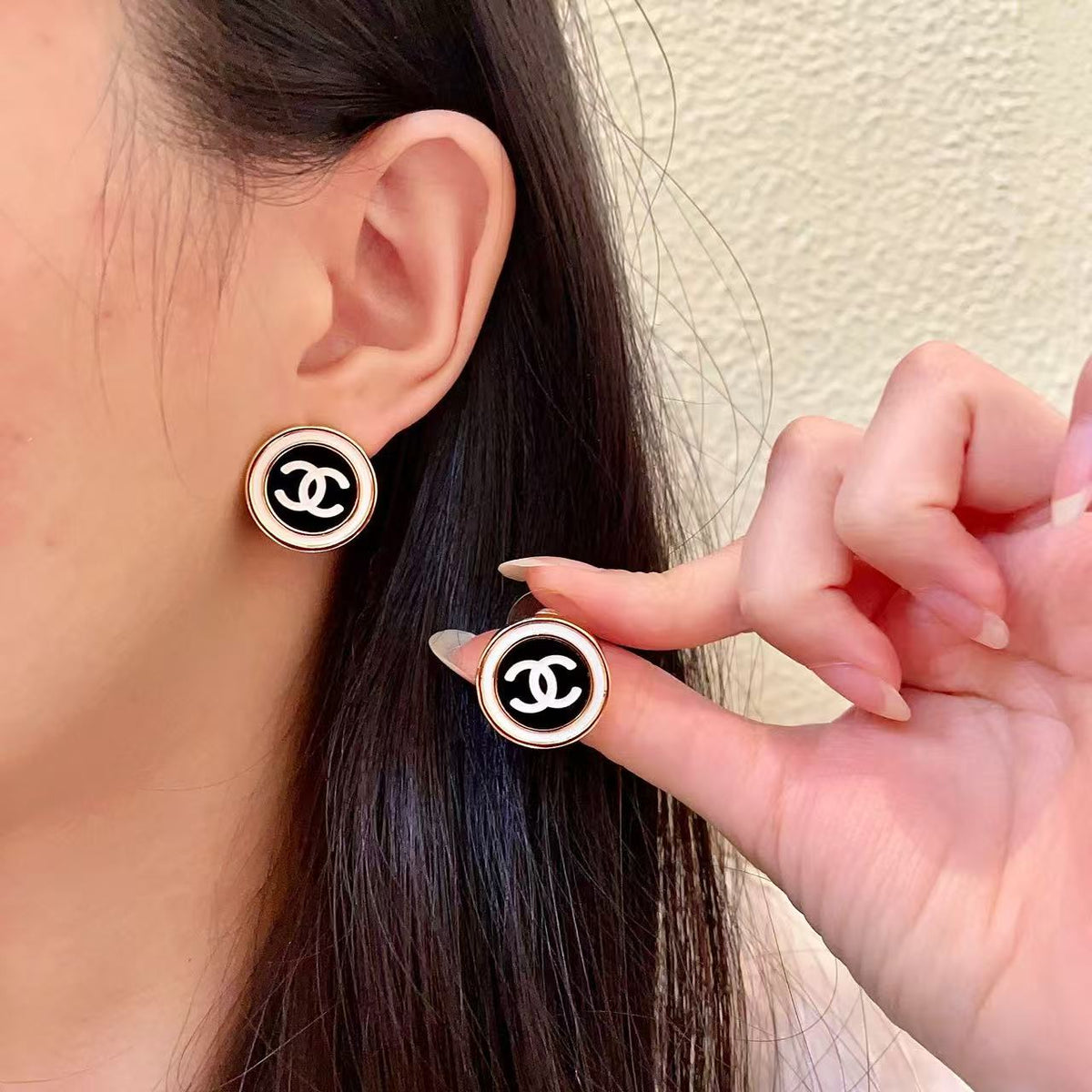 [Veyra Jewelry]Classic Double C Stud Earrings