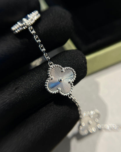 [Veyra Jewelry]New  CLOVER 5 MOTIF LASER BRACELET COLLECTION