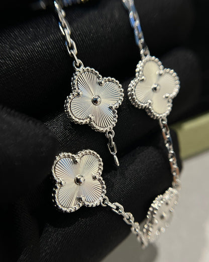 [Veyra Jewelry]New  CLOVER 5 MOTIF LASER BRACELET COLLECTION